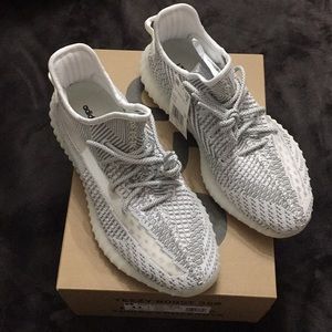 🔥Yeezy 350 V2 Static🔥